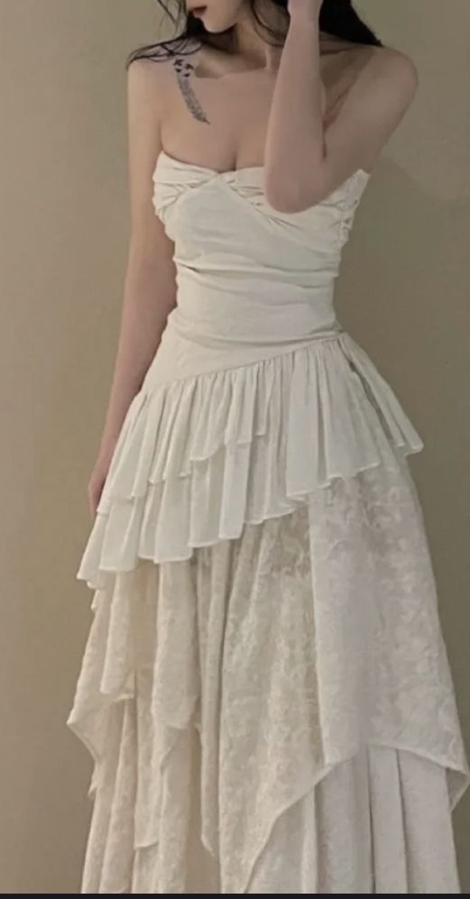 Vintage A line Strapless Long Lace Wedding Dresses       S6751