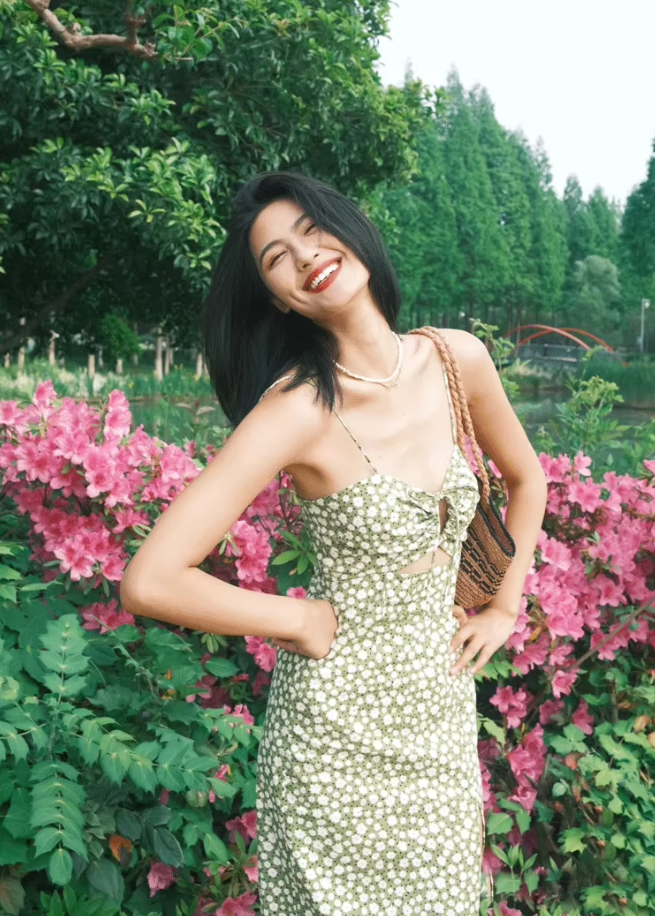 Dress French style retro green floral slim backless slit long suspender dress R2931