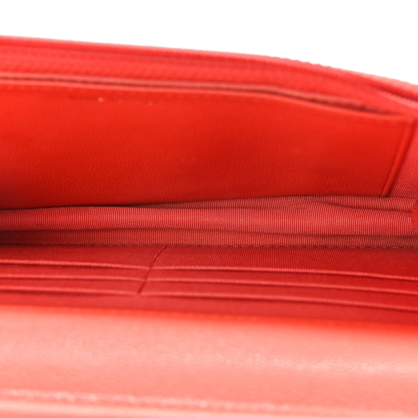 Caviar Quilted Wallet On Chain WOC Red