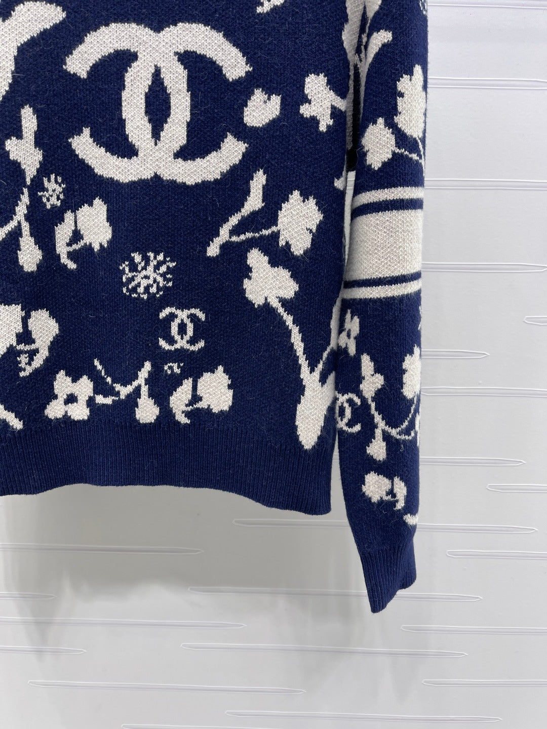 CC Double C Floral Jacquard Long-Sleeved Sweater Navy Blue Cashemere 344097