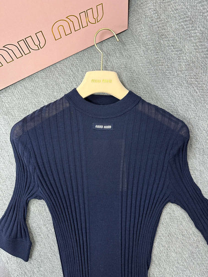 Miu Short-sleeved T-shirt Navy Blue Wool 345306