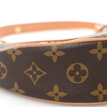 Monogram Loop