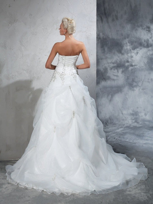 omberprom Dress To A Wedding Ball Gown Strapless Beading Sleeveless Long Organza Dress For Wedding