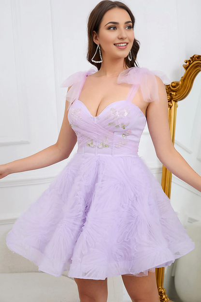 omberprom A Line Sweetheart Green Short Homecoming Dress with Appliques Lovely Graduation Dress