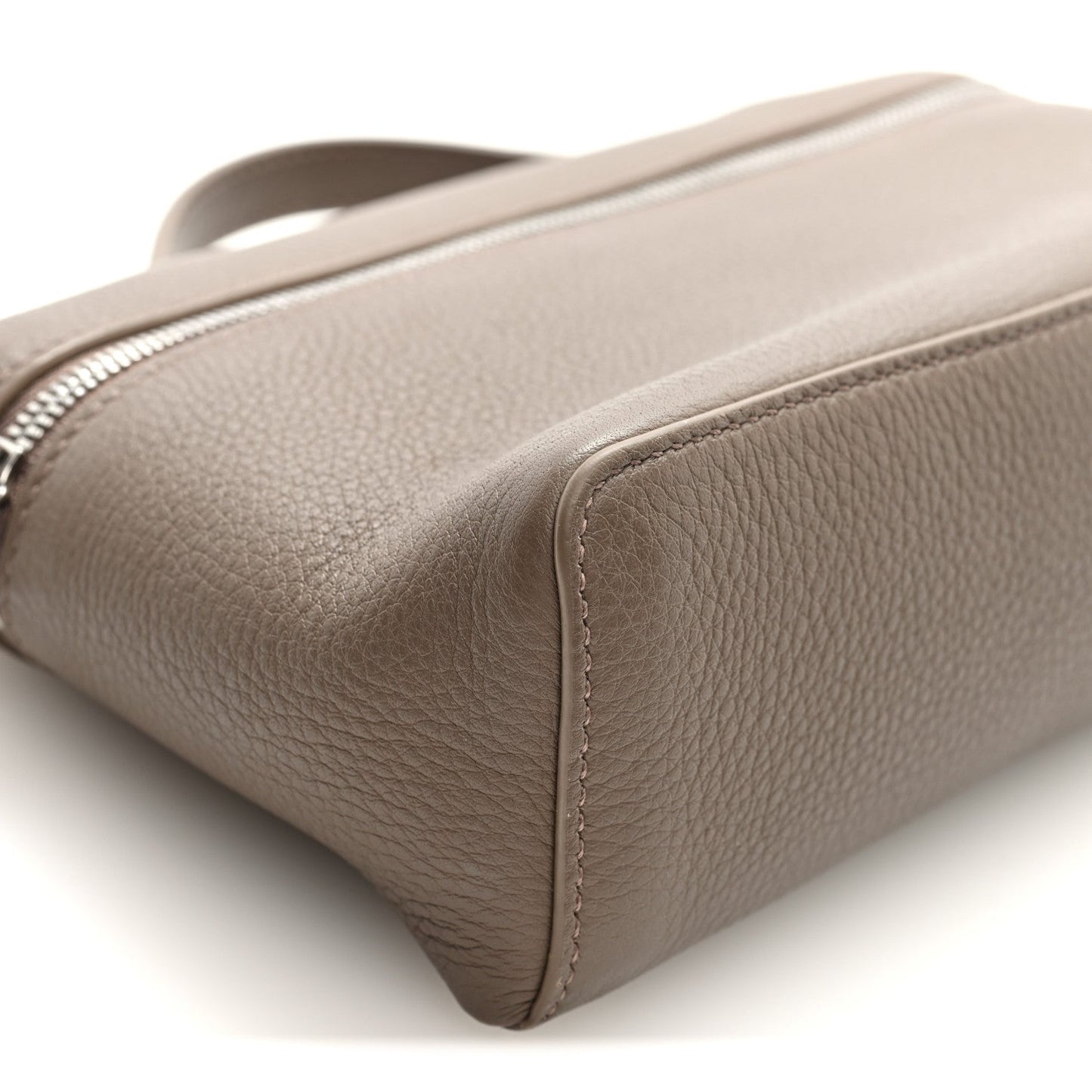 Grained Calfskin L19 Extra Pocket Pouch Warm Mastic