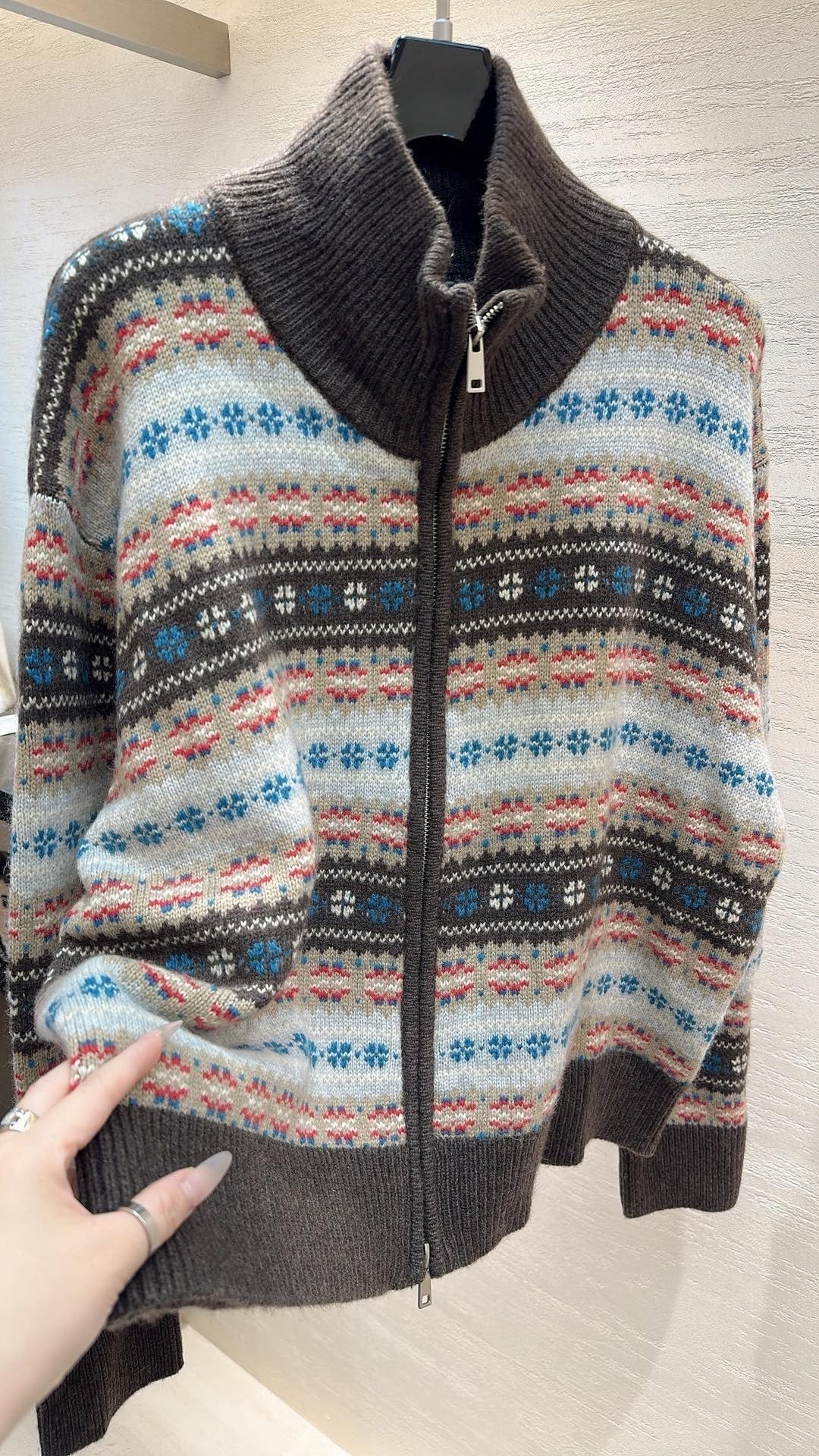 MIUMIU CARDIGAN STYLE 858