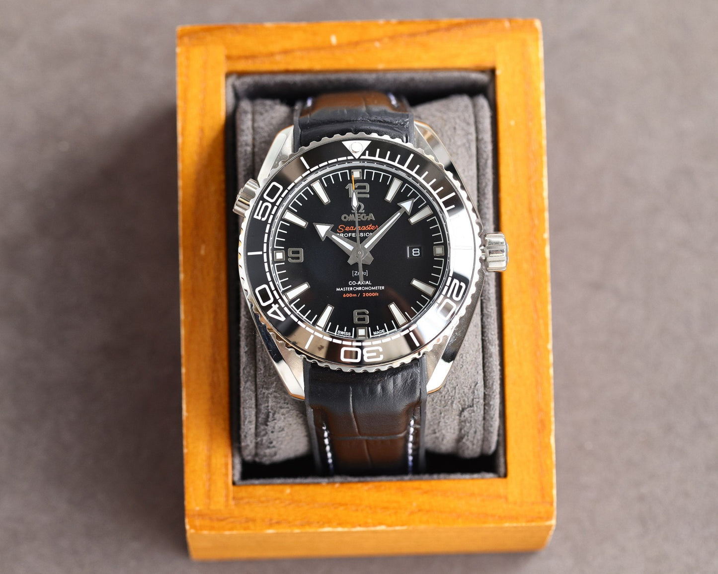 SEAMASTER PROFESSIONAL PLANET OCEAN 600M BLACK CERAMIC LEATHER