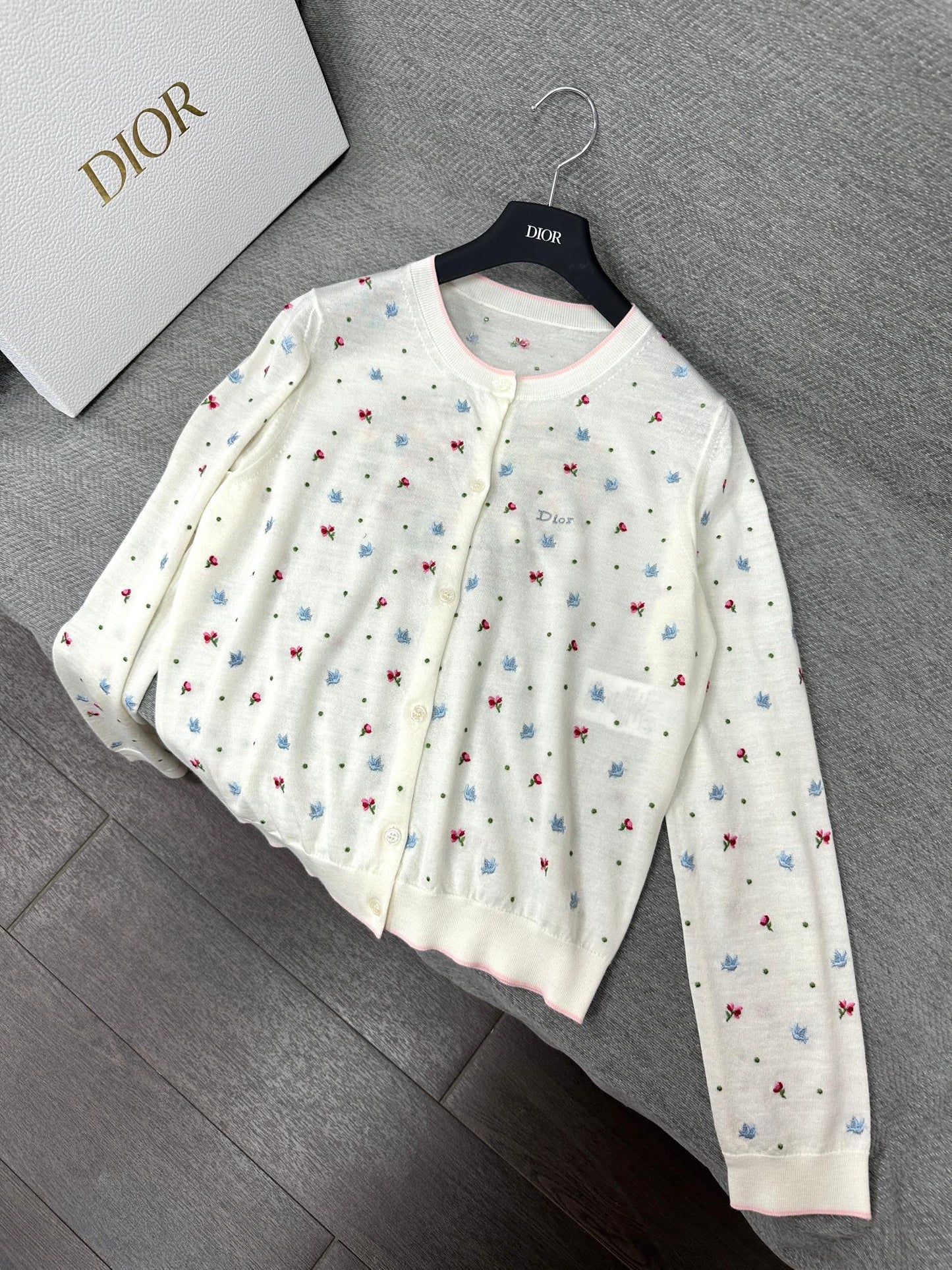 CD Dioramour Cardigan Embroidered Ivory Wool 349490