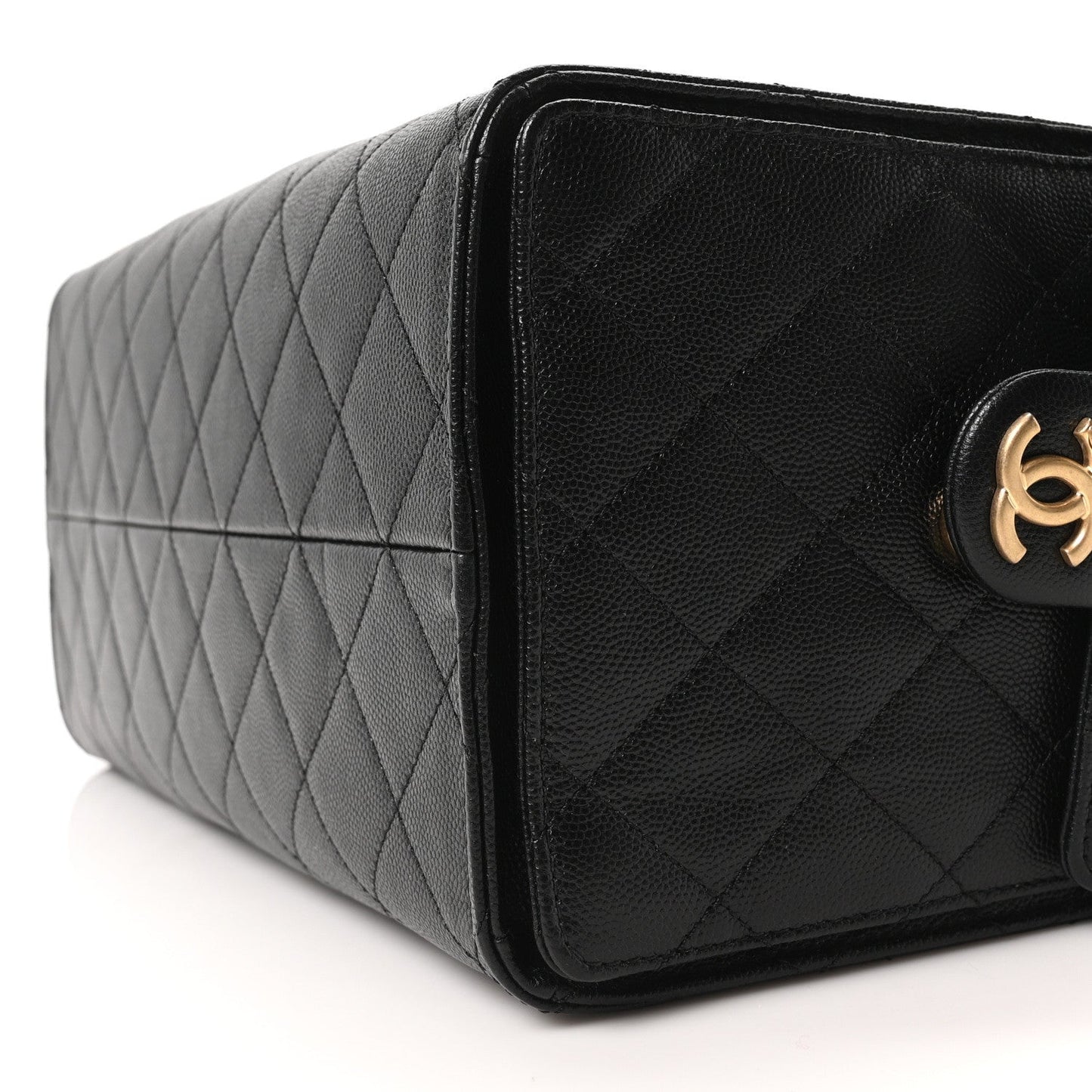 Caviar Quilted Medium Chanel 25 Handbag Black