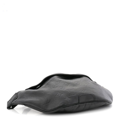 Calfskin Monogram Shadow Discovery Bumbag Black