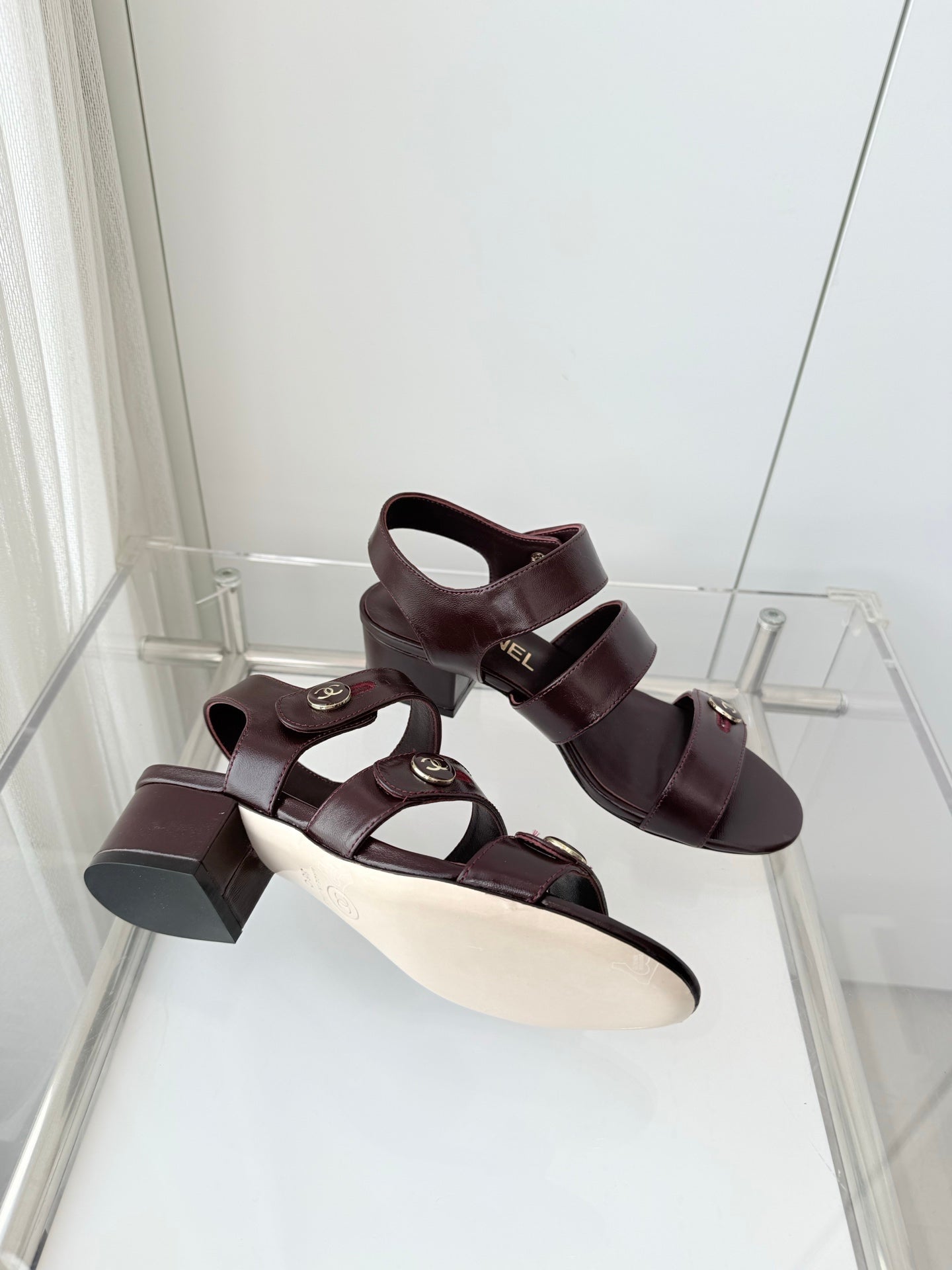 Chanel 26 Turnlock 40 Burgundy Sandal Heels in Lambskin 597400
