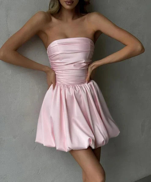 omberprom Black Strapless A-Line Homecoming Dress Birthday Outfits Simple Party Dress Wholesale