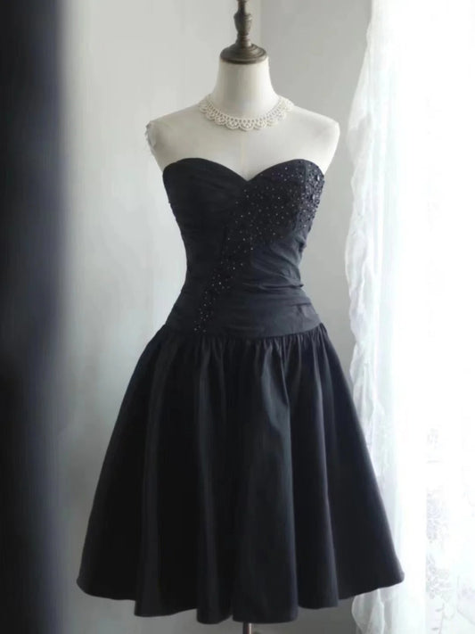Vintage Black Sweetheart Beading Design A-line Strapless Party Dresses Homecoming Dresses, TP3802