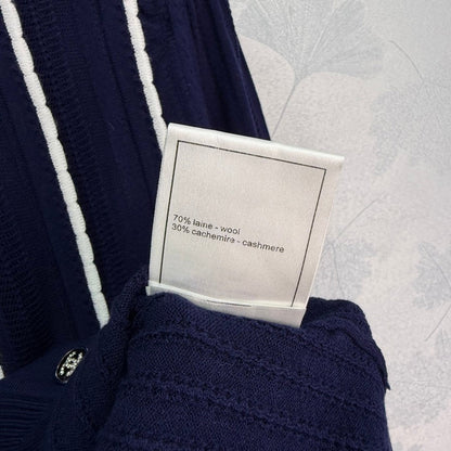 CC 25 Cardigan Navy Blue Wool 279172