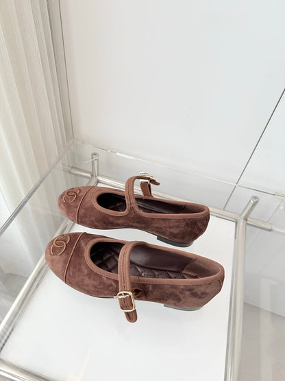 Chanel 26 Mary Jane Shoe Brown in Suede 597378