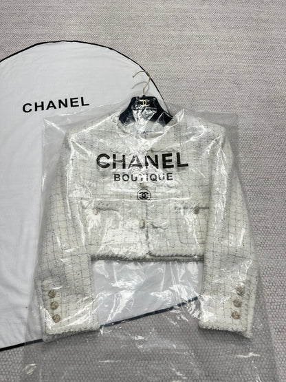 CC 25A Beaded Plaid Crop Tweed Jacket