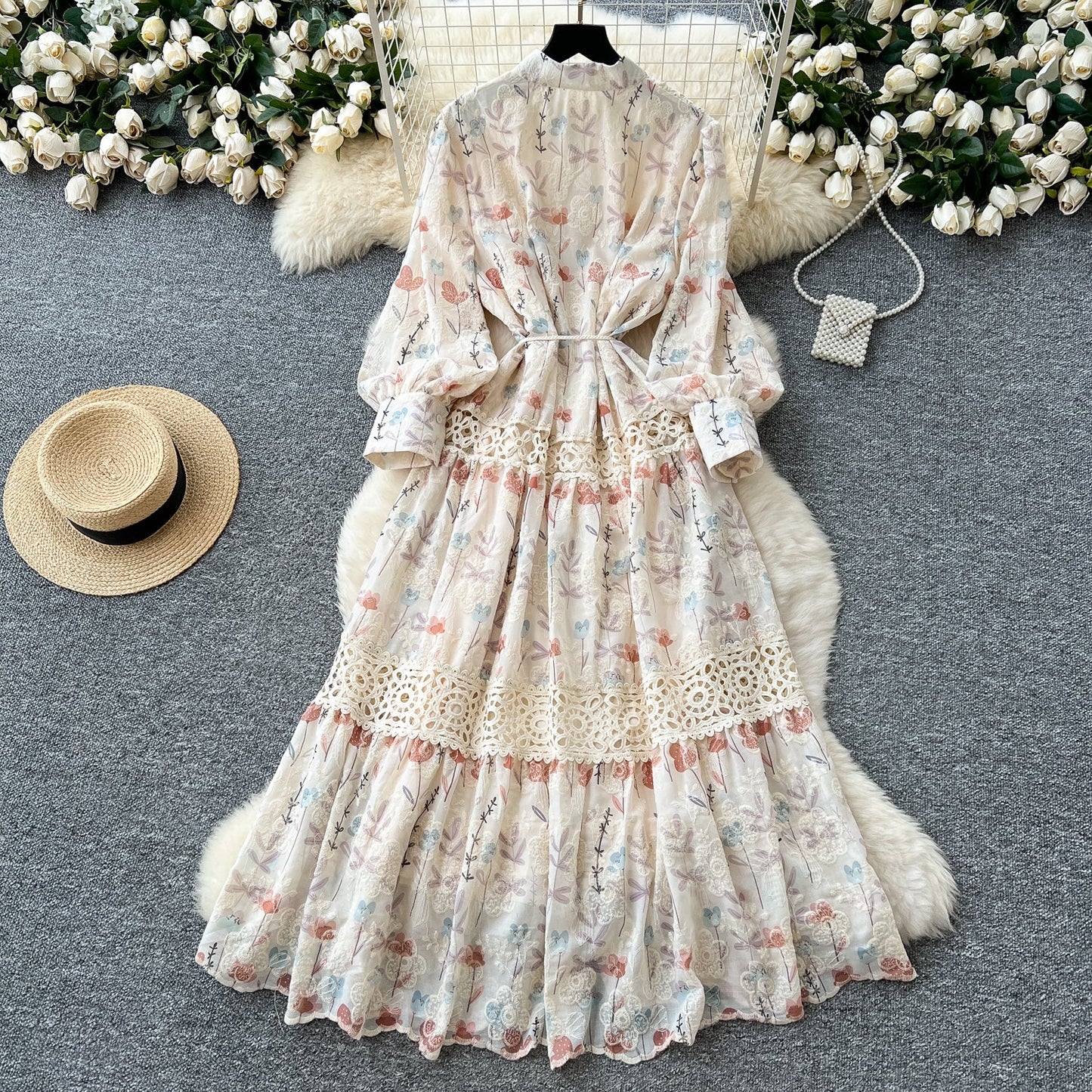 High-grade Lace Patchwork High-waisted Printed Embroidery Dress TP2842
