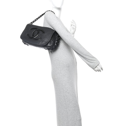 Calfskin Modern Chain Rhodoid Flap Black