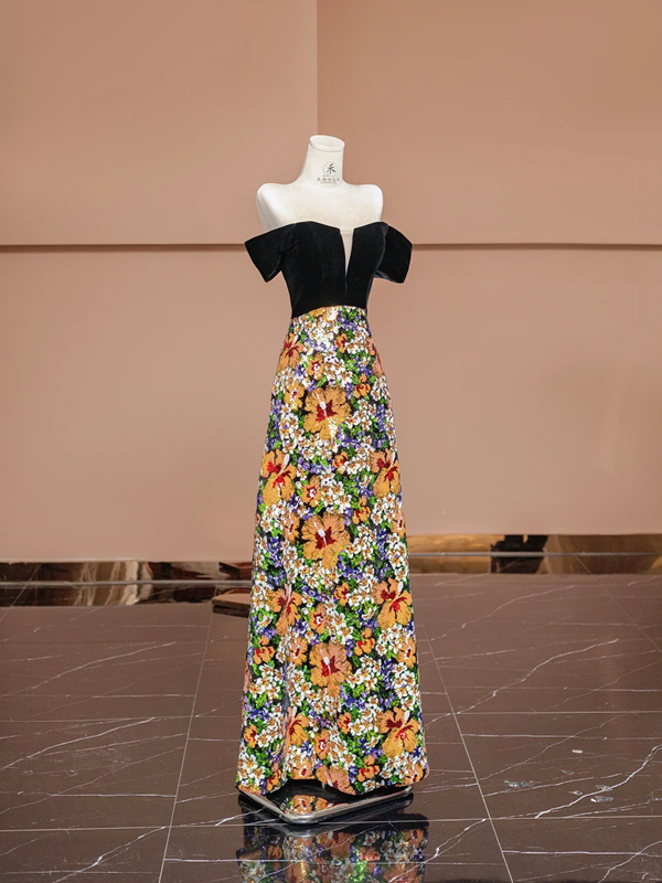 Black off-the-shoulder, fitted waist, sequined floral skirt, long ball gown R8385