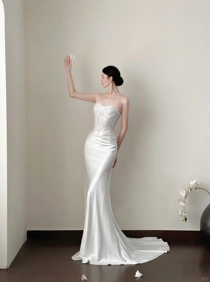 Elegant White Mermaid Sweetheart Neckline Lace Satin Long Wedding Dress P4021