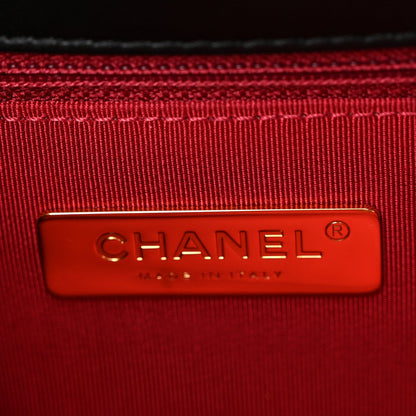 Lambskin Quilted Medium Chanel 19 Flap Black