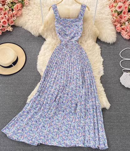 2025 new French floral dress sweet fairy suspender long skirt holiday knee-length pleated dress R0376