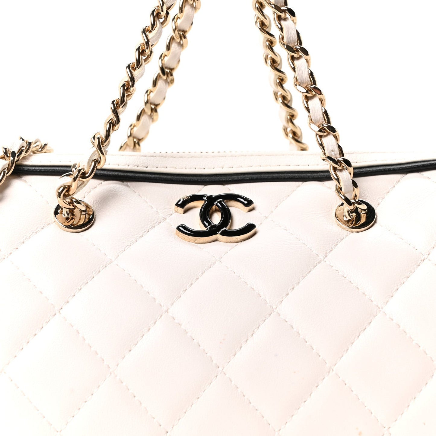 Lambskin Quilted Barrel Clutch With Chain White