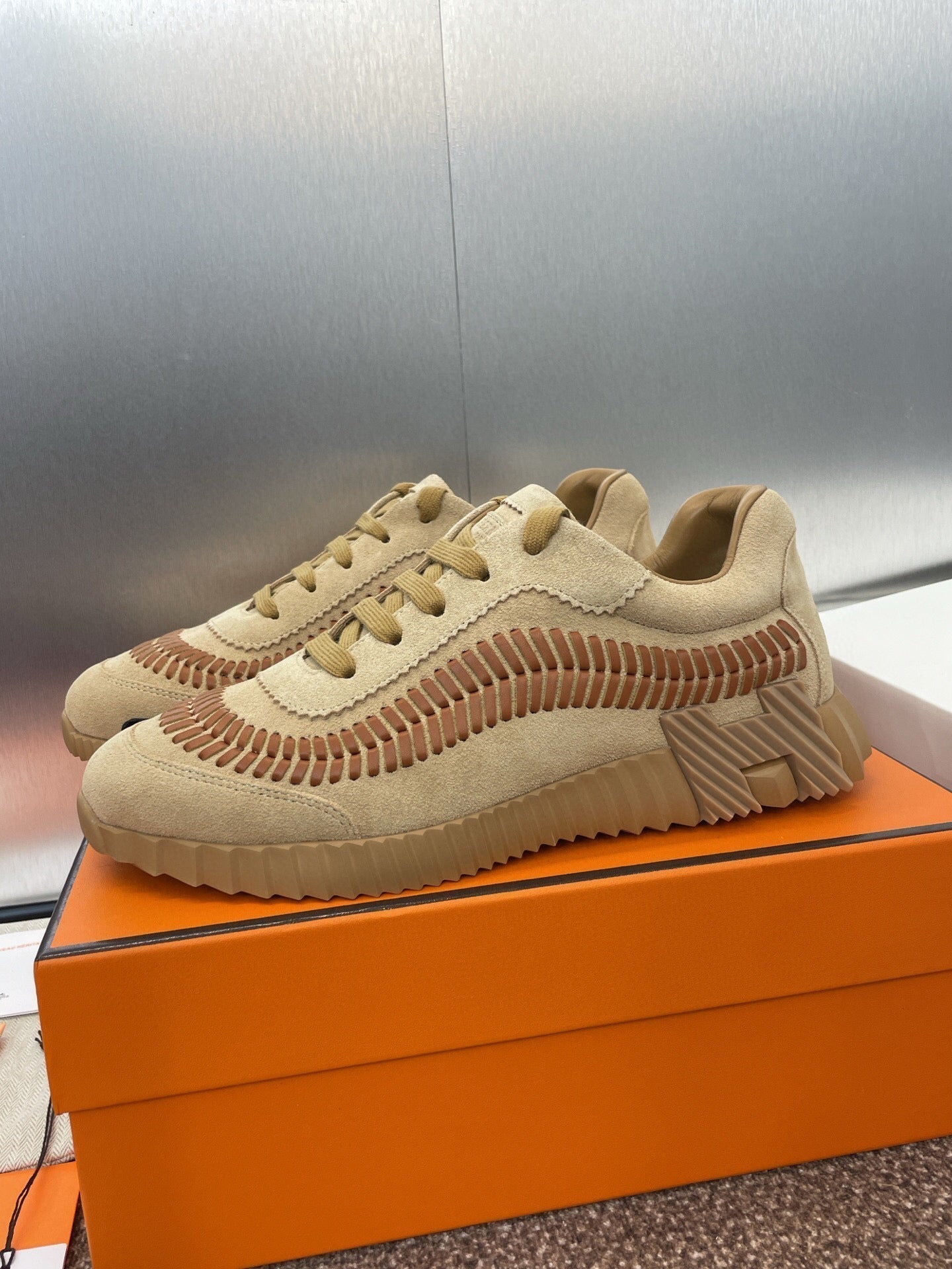 HM Bouncing Sneakers Caramel Brown Canvas & Suede Light Beige H Brown