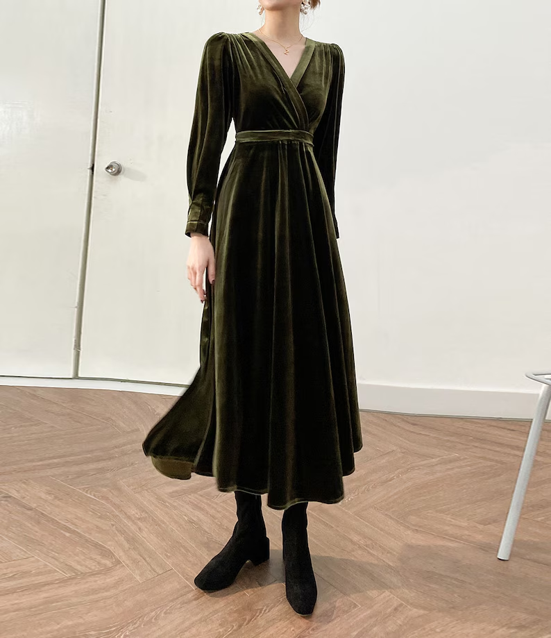 omberprom Elegant Velvet Dress Ruched Long Sleeve Formal Dress for Wedding Guest