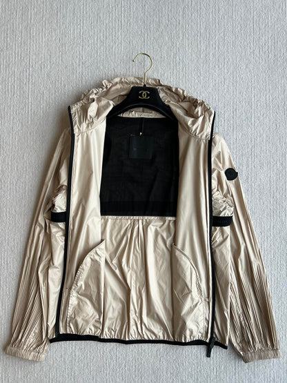 Moncle 25 Sun-Proof and Windproof Jacket Coffee Nylon 269694
