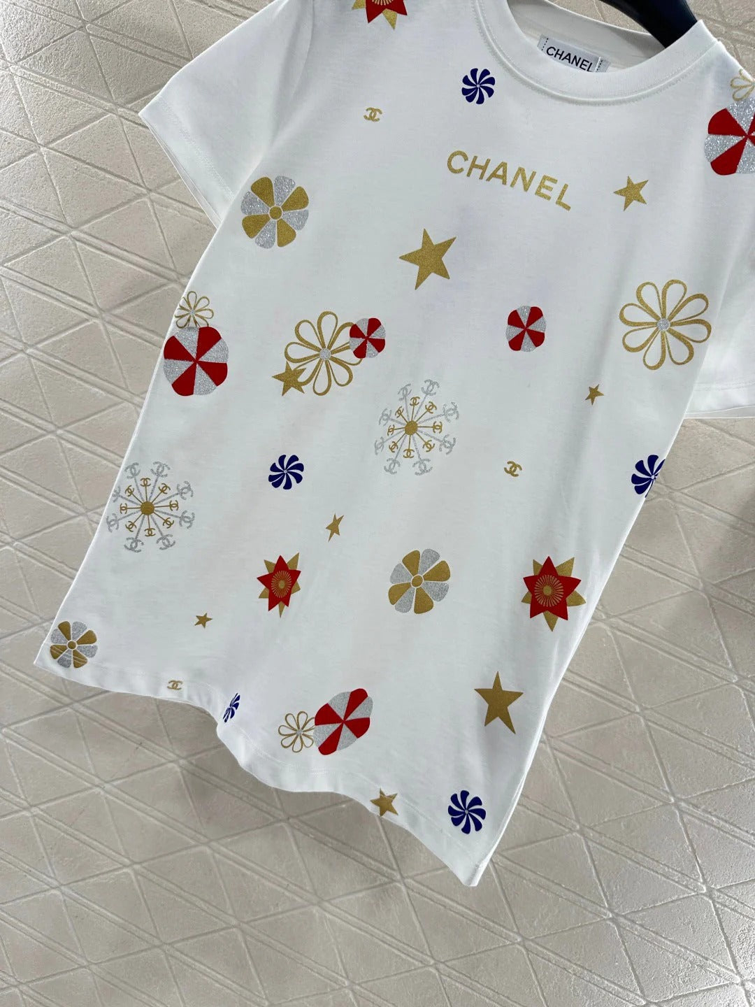 CHANEL 25S PRINTED T-SHIRT 650
