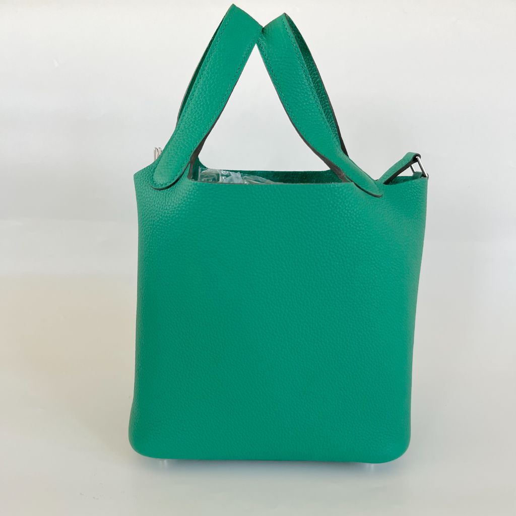 Hermès Picotin Lock 18 Taurillon Maurice Vert Jade Bag