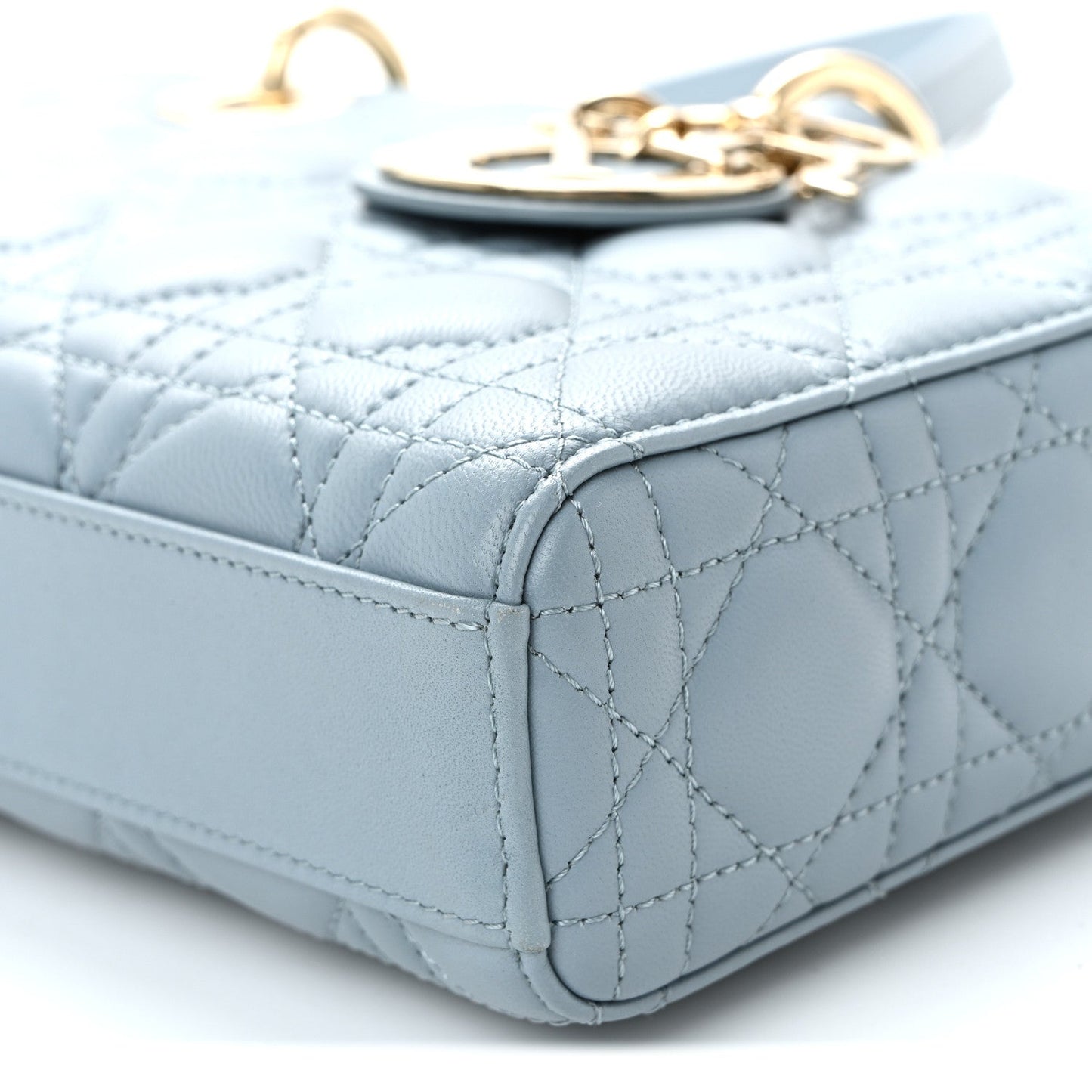 Lambskin Cannage Medium Lady D-Joy Light Blue