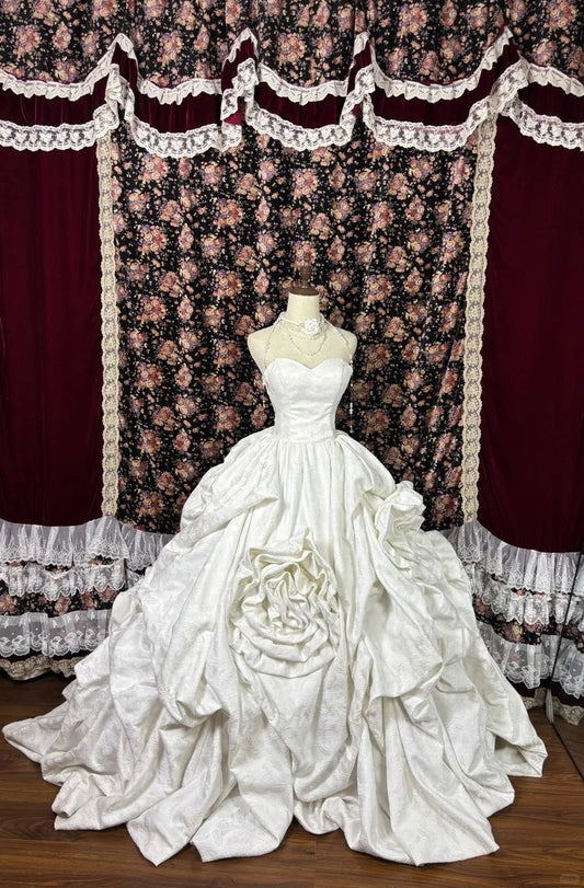 Vintage-Inspired Satin A-Line Sweetheart Wedding Dress Oversized Floral Bridal Gown TP5083