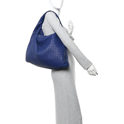 Nappa Intrecciato Maxi Veneta Hobo Baltic Blue