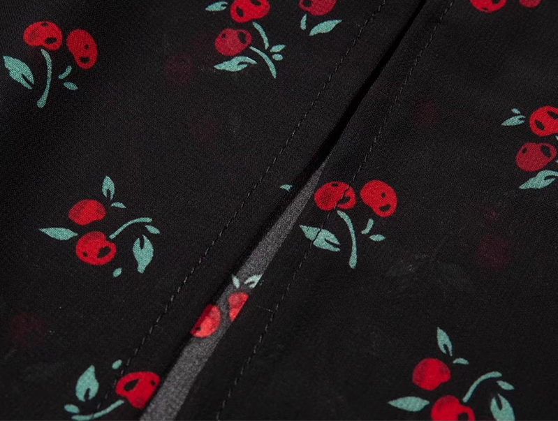 2025 Summer New French Retro Black Cherry Floral Slimming Suspender Dress R0979