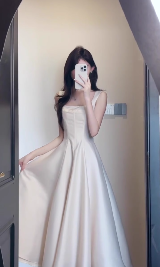 French style high-grade satin suspender dress with a unique and beautiful waist birthday dress R0469
