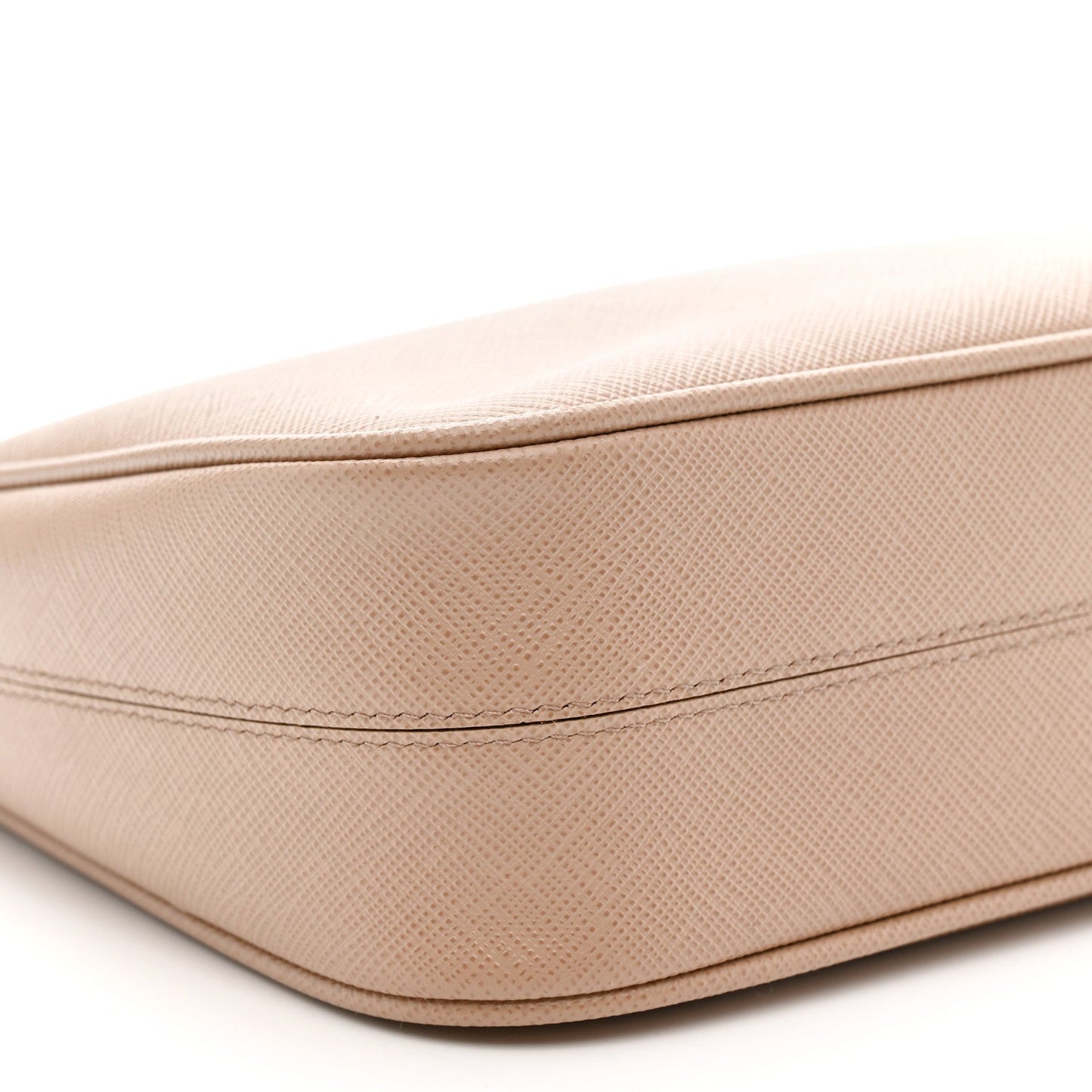 Saffiano Re-Edition 2005 Shoulder Bag Cammeo