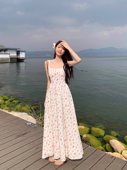 Retro Fashion Floral Design Beach Holiday A-line Spaghetti Strap Dress TP3376