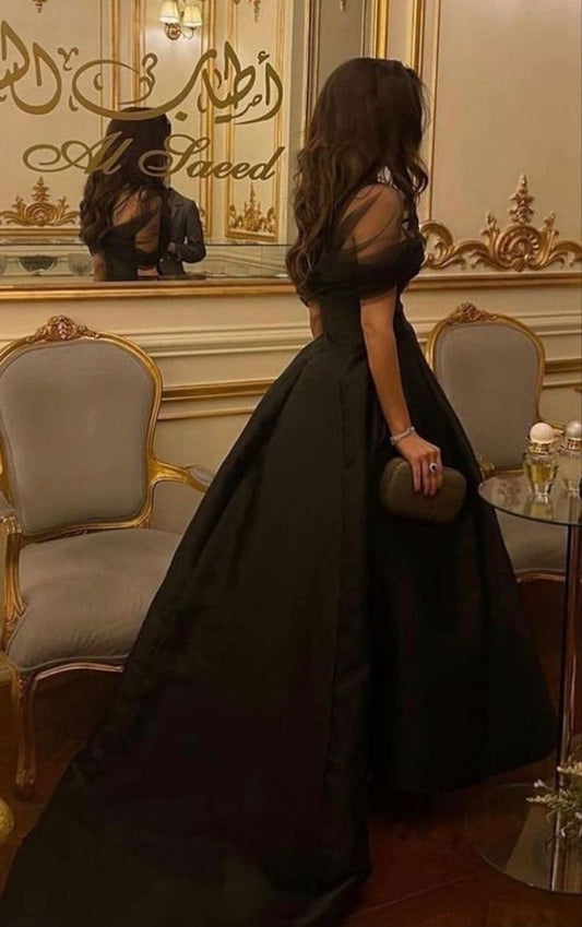 Vintage Black Ball Gown Prom Dress Long Satin Off Shoulder Evening Gown for Special Occasions