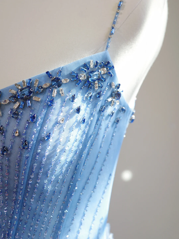 Blue halter-neck fitted waist long ball gown with feather skirt R8452