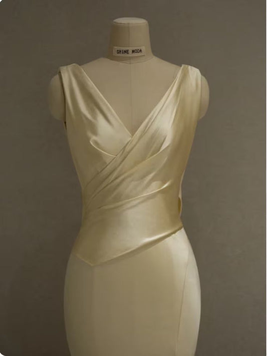 Pastel Yellow Satin Backless Mermaid Long Prom Dress      S7065