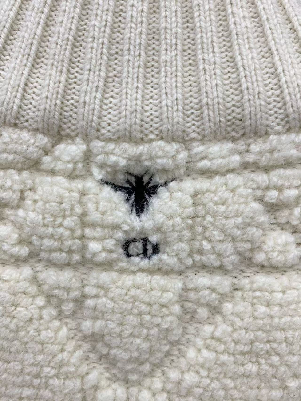 CD Macrocannage Zipped Cardigan
