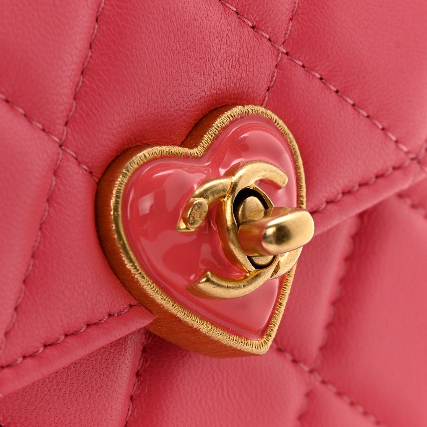 Lambskin Plexiglass Quilted Coco Love Clutch With Chain Pink
