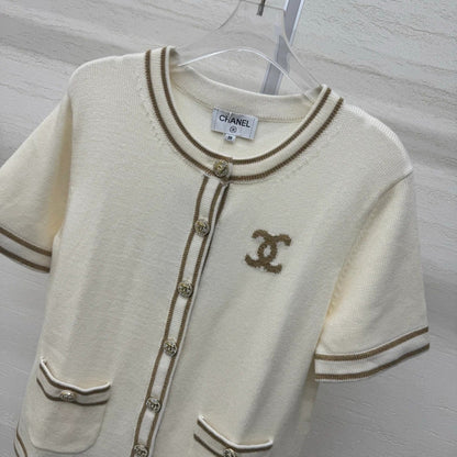 Chanel 2026 Crew Neck Cardigan Cream Wool Cashmere 356956