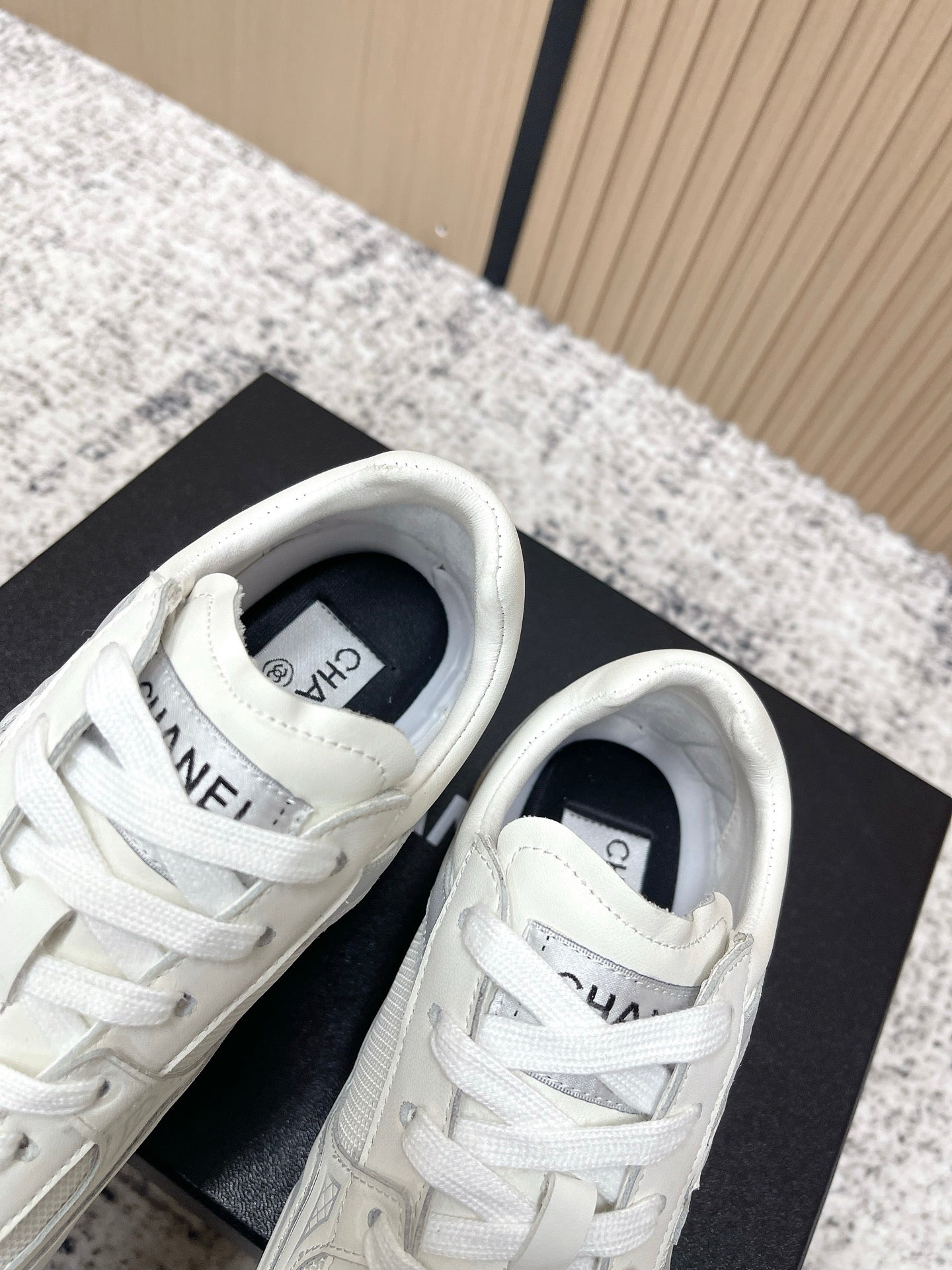 Chanel 26SS New Casual White Sneakers in Cowhide with Mesh Cloth 591414