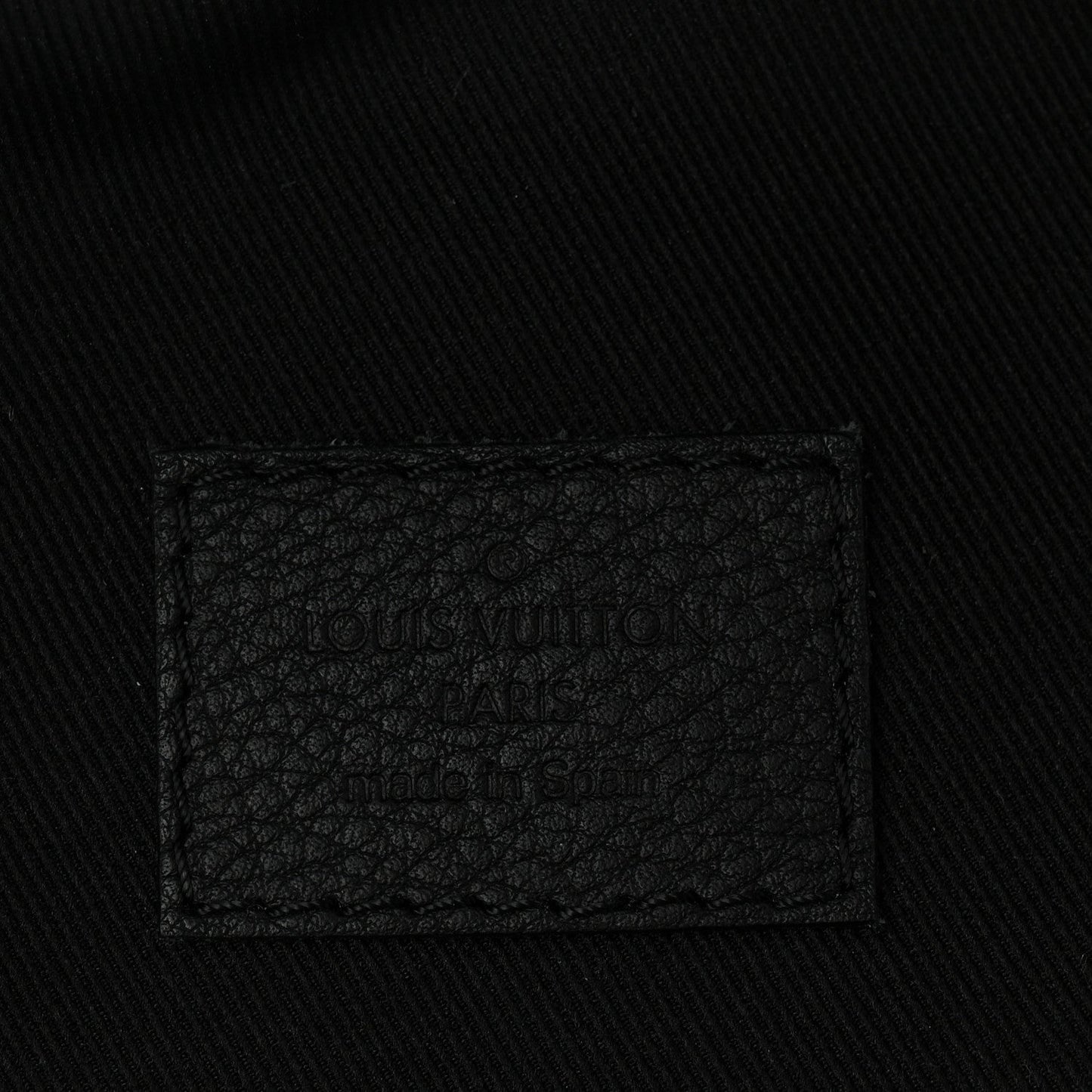 Calfskin Monogram Shadow Discovery Bumbag Black