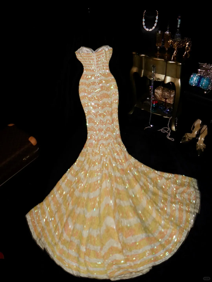 Glitzy Champagne Ombre Sequin Mermaid Spaghetti Strap Sweetheart Neckline Evening Gown TP5347