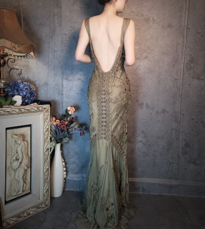 Vintage Luxury Green Mermaid Deep V-neck Beaded Embroidered Chiffon Long Prom Dress Evening Dress P4327