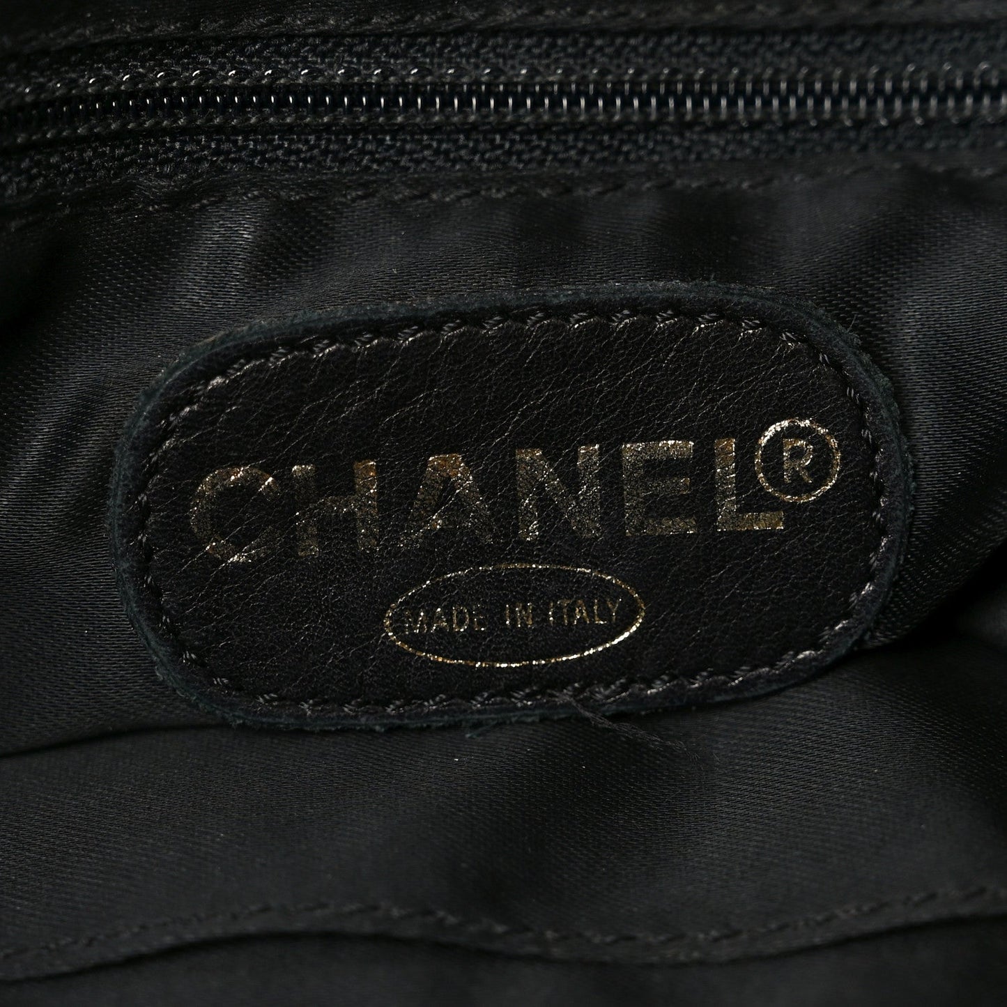 Caviar Embroidered Logo Shoulder Bag Black